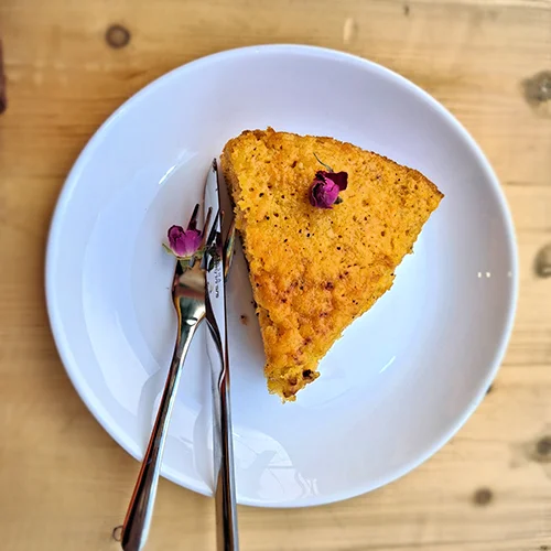 کیک هویج و گردو